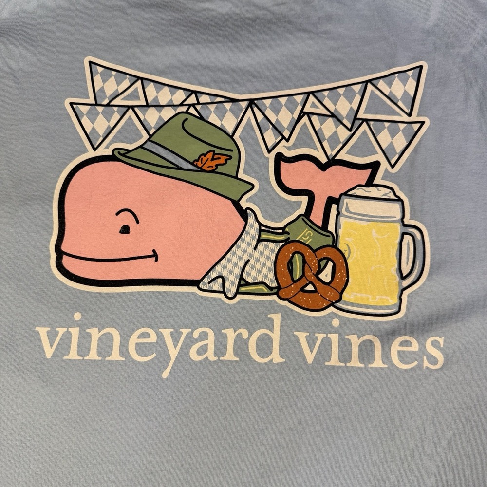 Vineyard Vines Men XL Oktoberfest Whale Graphic Long Sleeve Blue Cap Pocket Tee